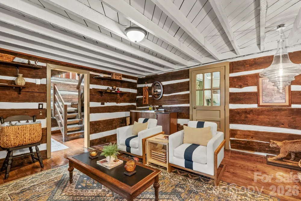285 Glenaire Drive Mars Hill, NC 28754