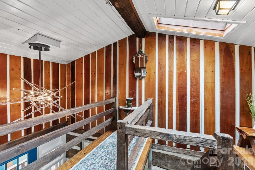 285 Glenaire Drive Mars Hill, NC 28754