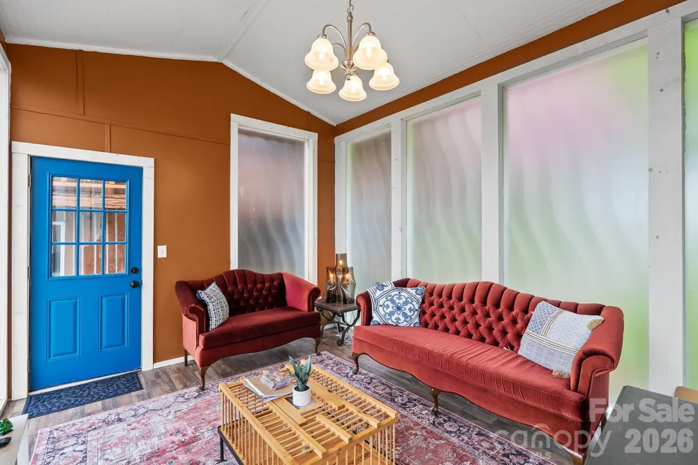 285 Glenaire Drive Mars Hill, NC 28754
