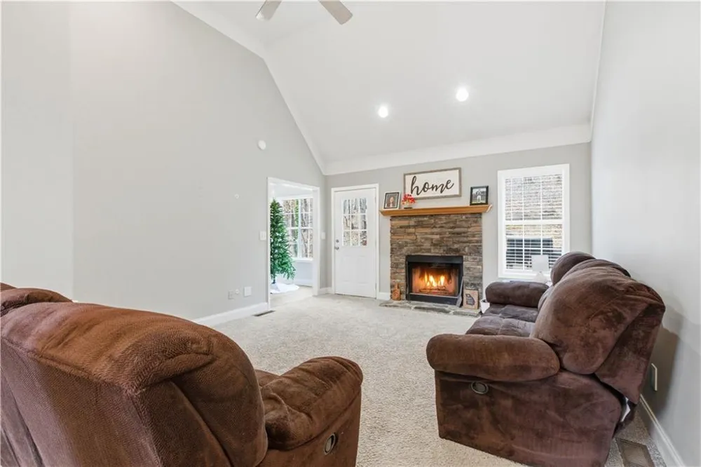 158 Ridge Lane Lula, GA 30554