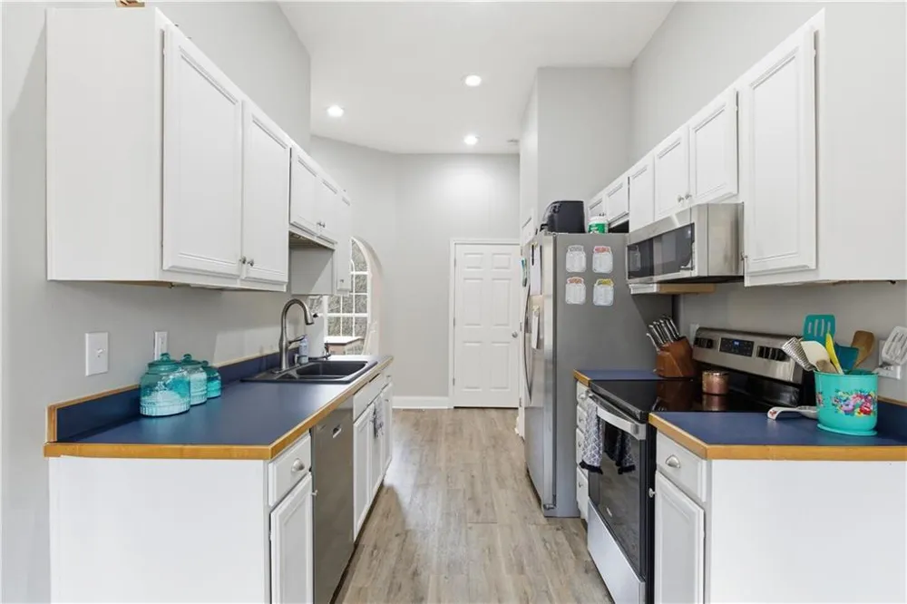 158 Ridge Lane Lula, GA 30554