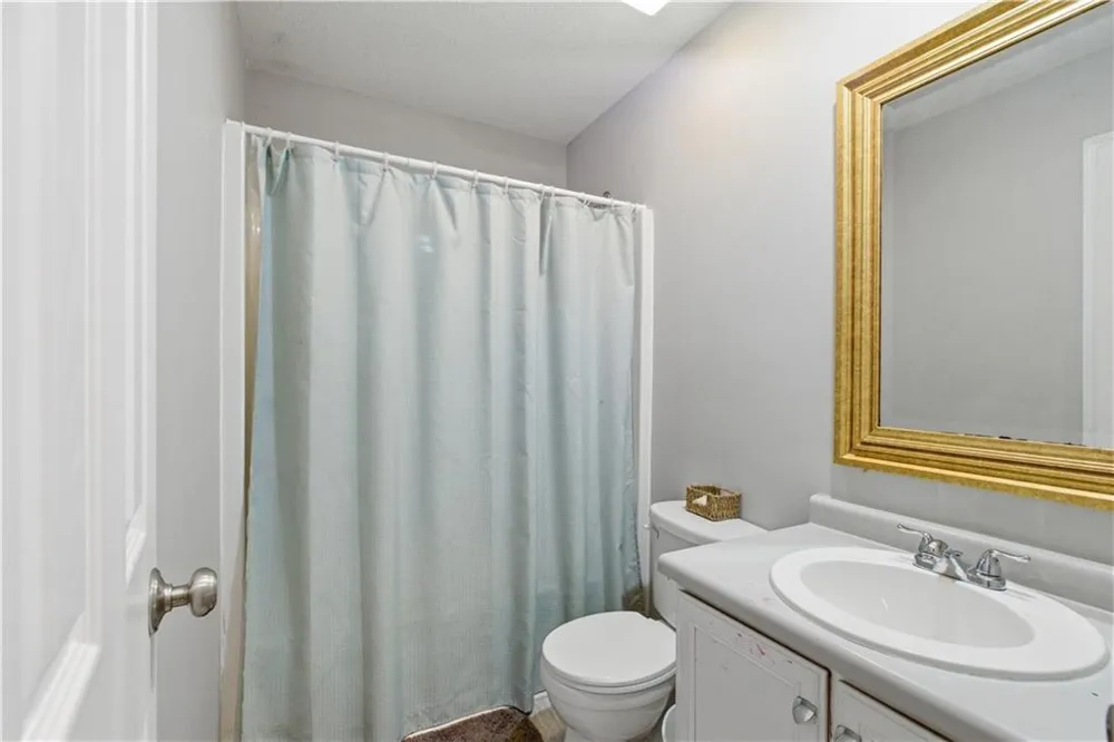158 Ridge Lane Lula, GA 30554