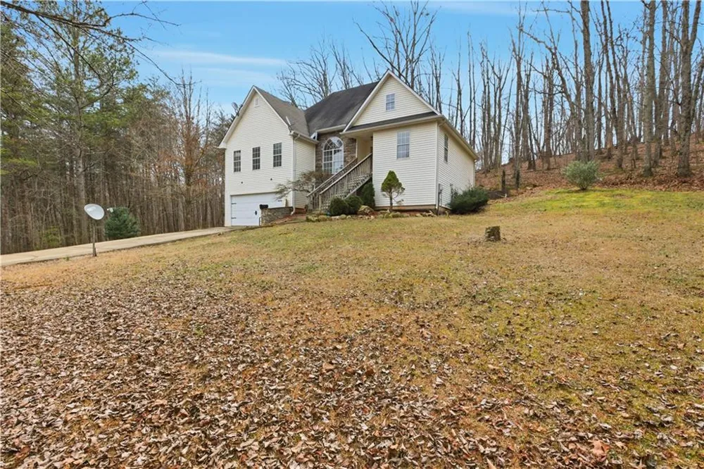 158 Ridge Lane Lula, GA 30554