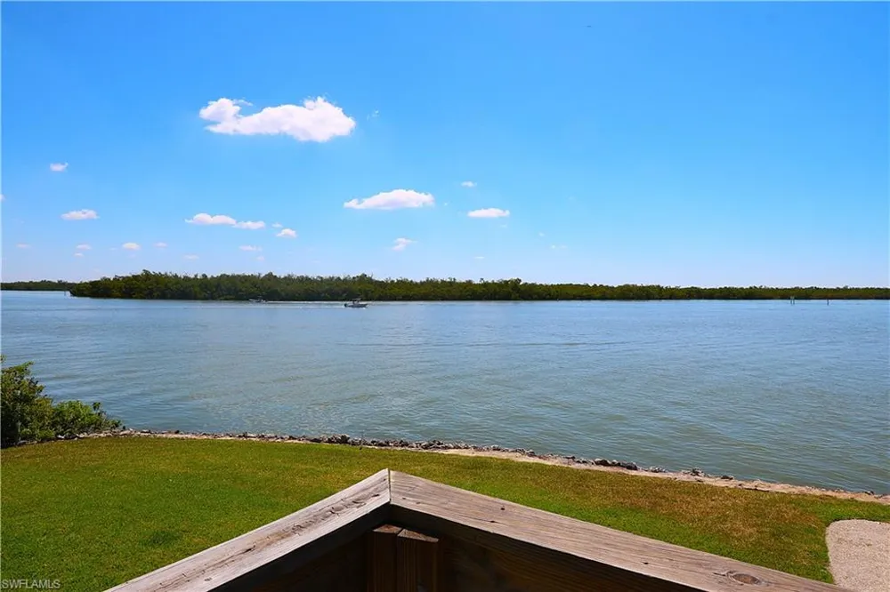 611 Palm Avenue #F30 Goodland, FL 34140