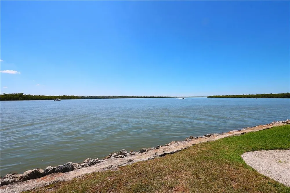 611 Palm Avenue #F30 Goodland, FL 34140