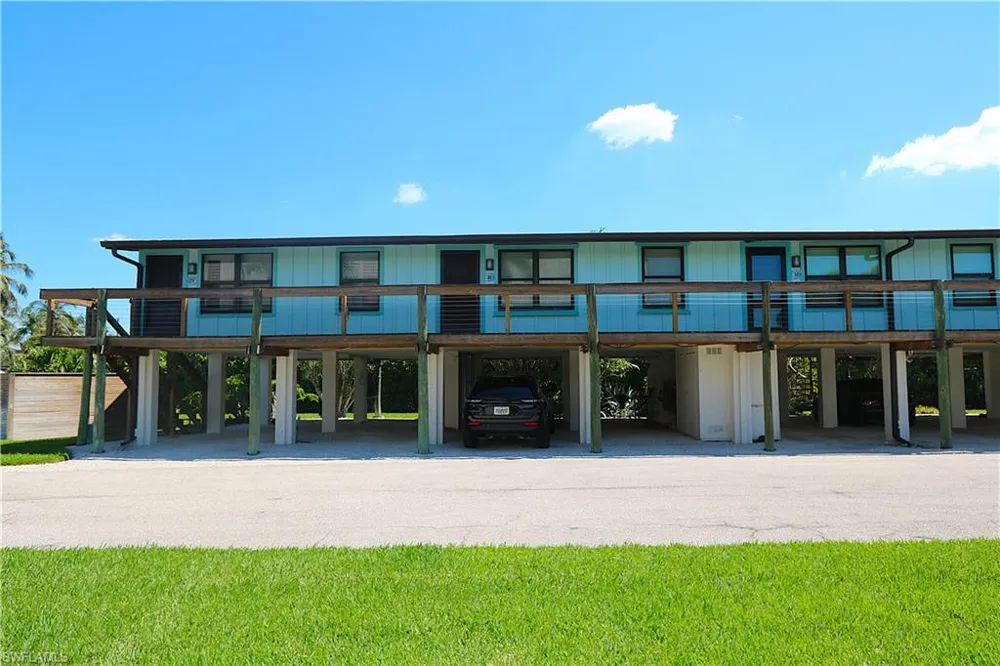 611 Palm Avenue #F30 Goodland, FL 34140