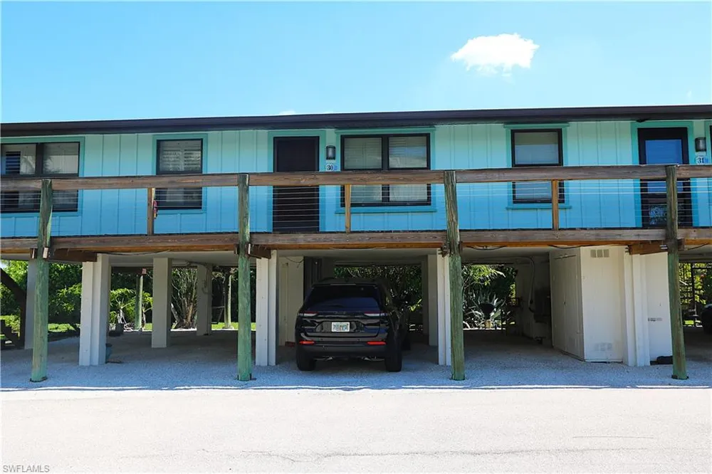 611 Palm Avenue #F30 Goodland, FL 34140