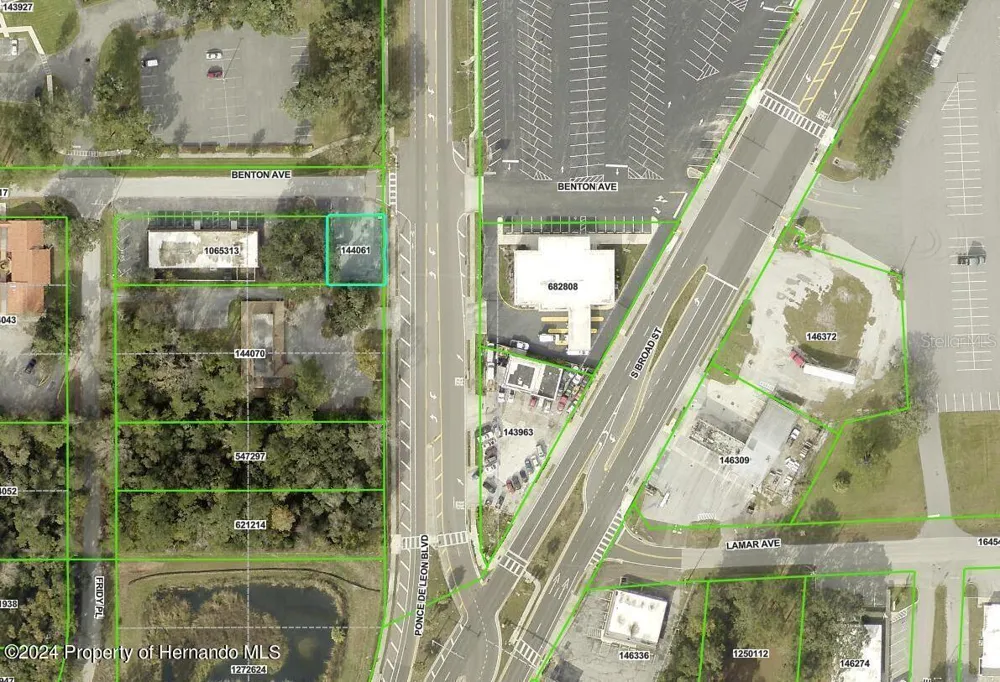 705 BENTON AVENUE Brooksville, FL 34601