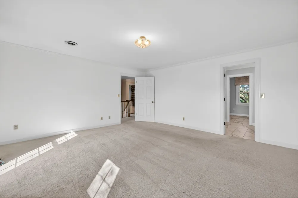 1553 N Main St Mount Pleasant, TN 38474