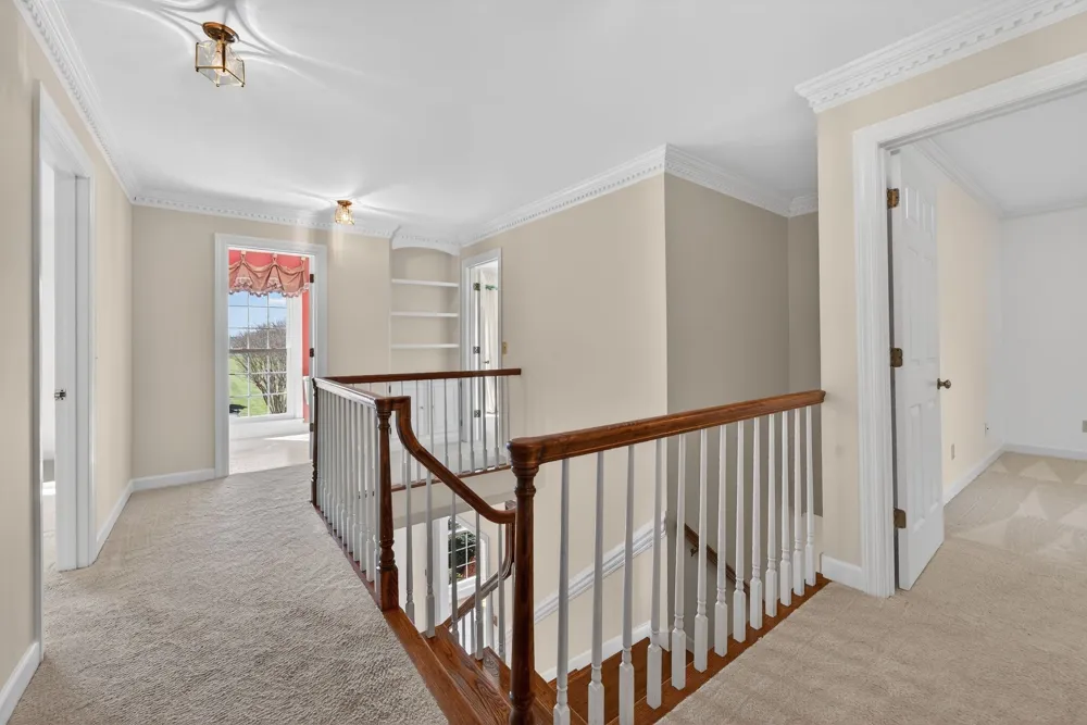1553 N Main St Mount Pleasant, TN 38474