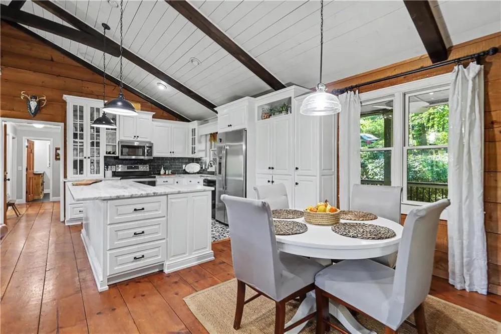 519 Pinecrest Road Sautee Nacoochee, GA 30571