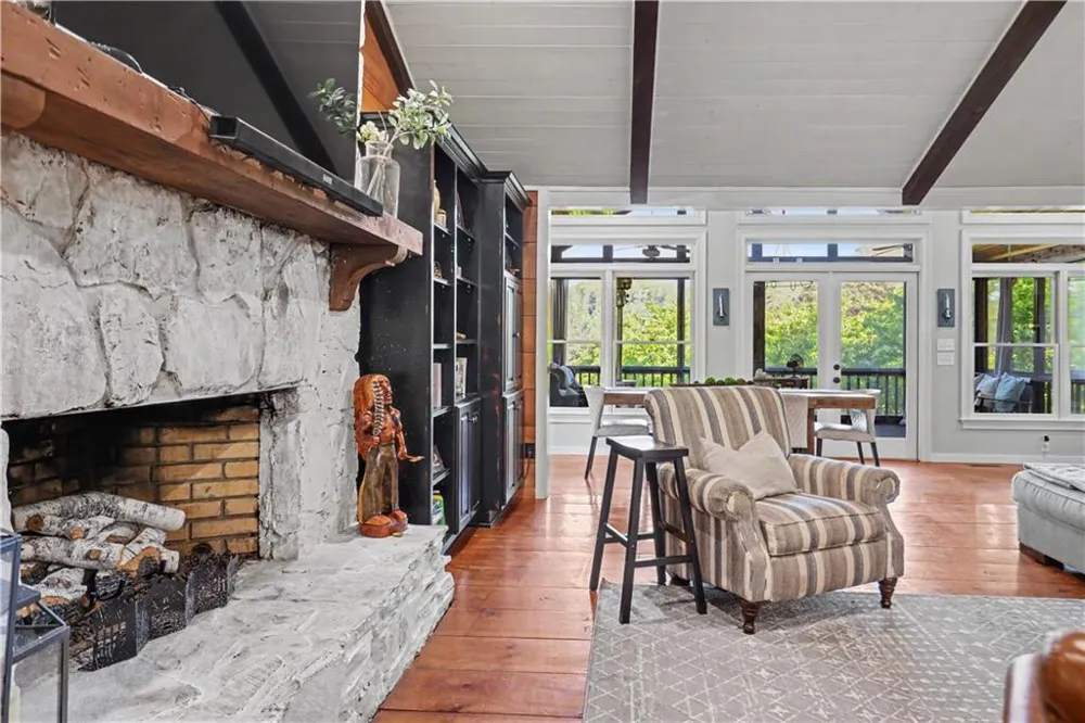 519 Pinecrest Road Sautee Nacoochee, GA 30571