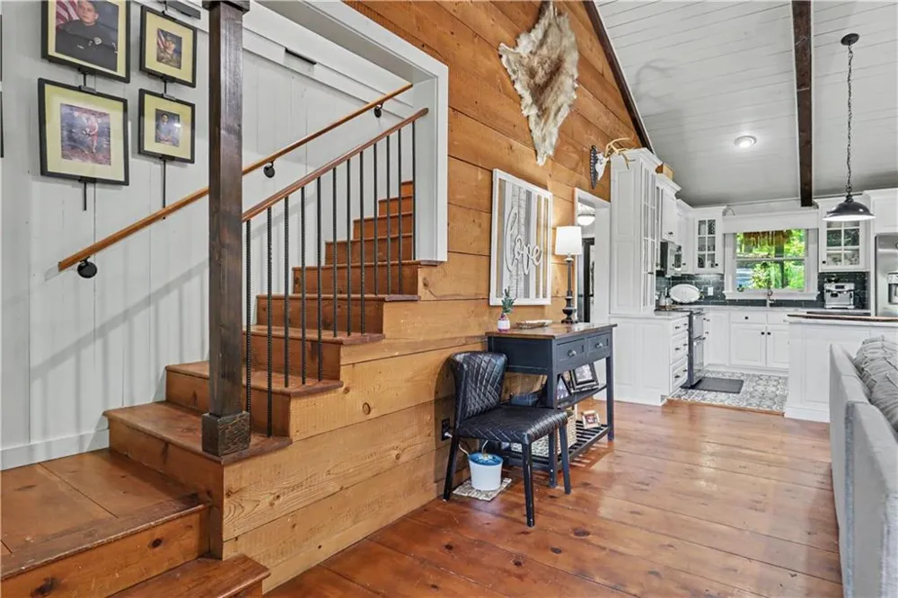 519 Pinecrest Road Sautee Nacoochee, GA 30571