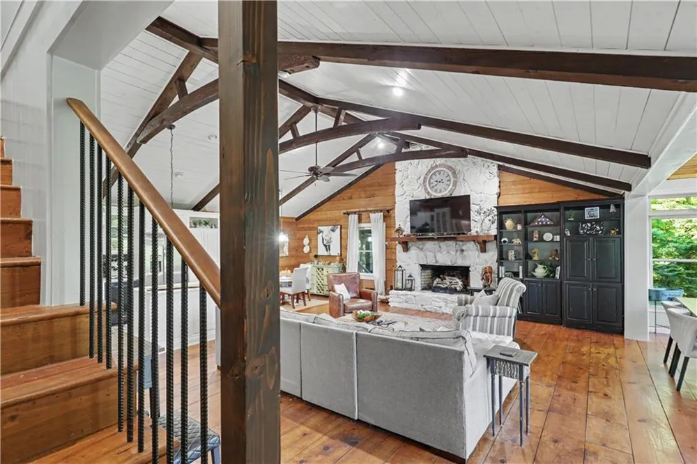 519 Pinecrest Road Sautee Nacoochee, GA 30571