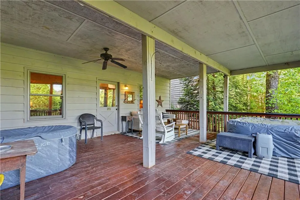 519 Pinecrest Road Sautee Nacoochee, GA 30571