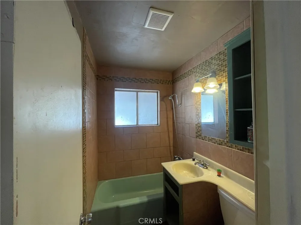 49116 Hibiscus Morongo Valley, CA 92256