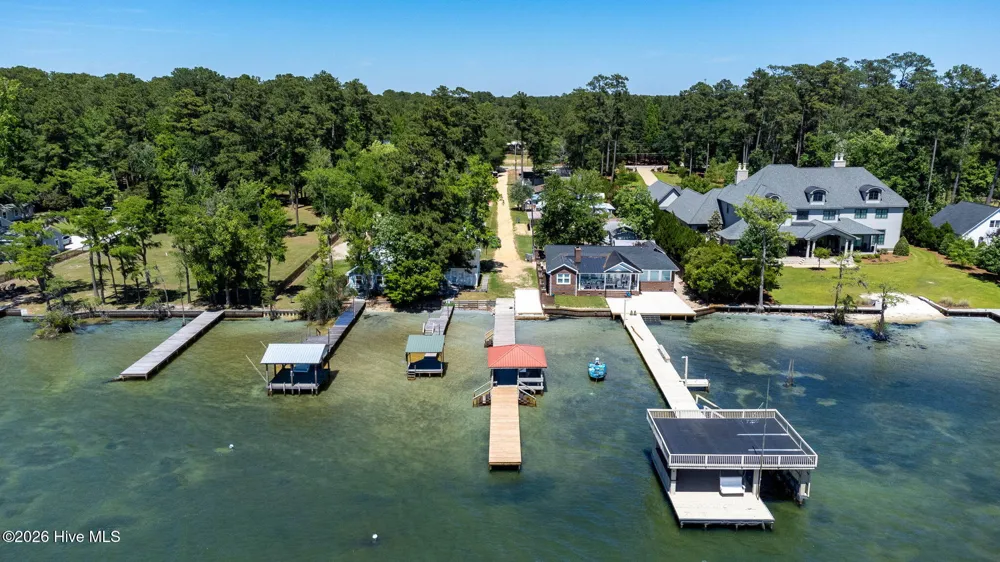 64 Godwin Road Elizabethtown, NC 28337