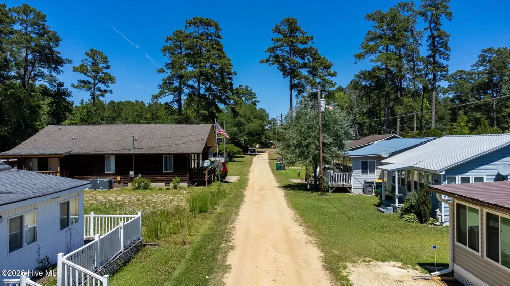 64 Godwin Road Elizabethtown, NC 28337