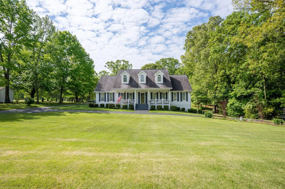 2526 County Road 194 Bryant, AL 35958