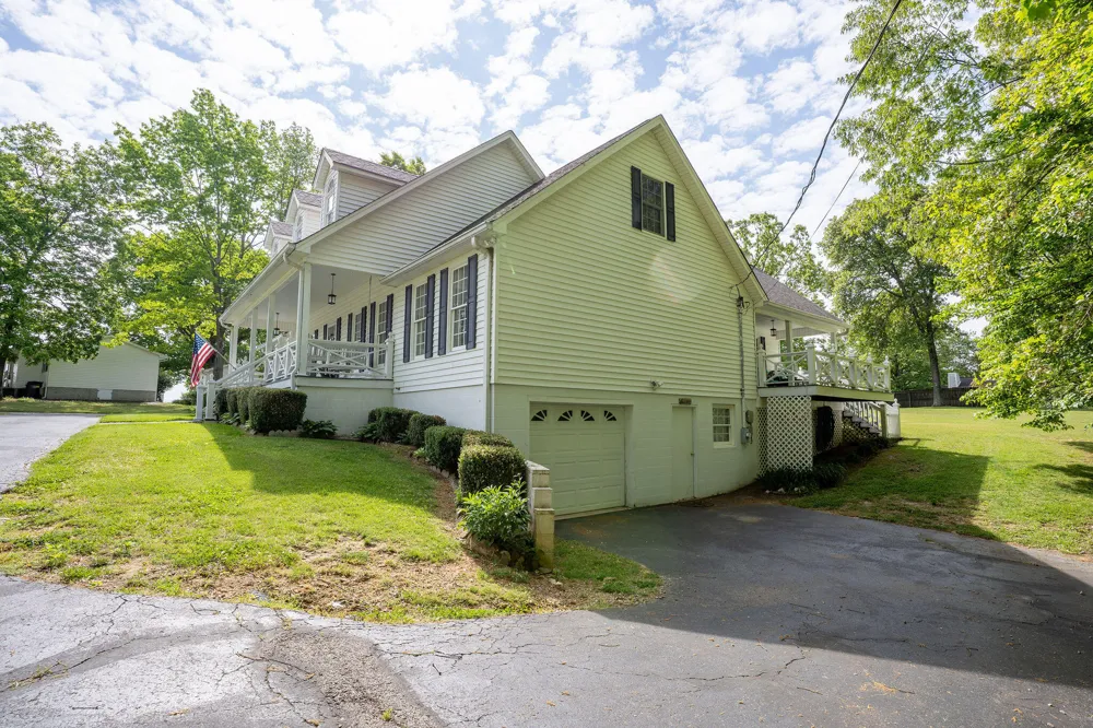 2526 County Road 194 Bryant, AL 35958