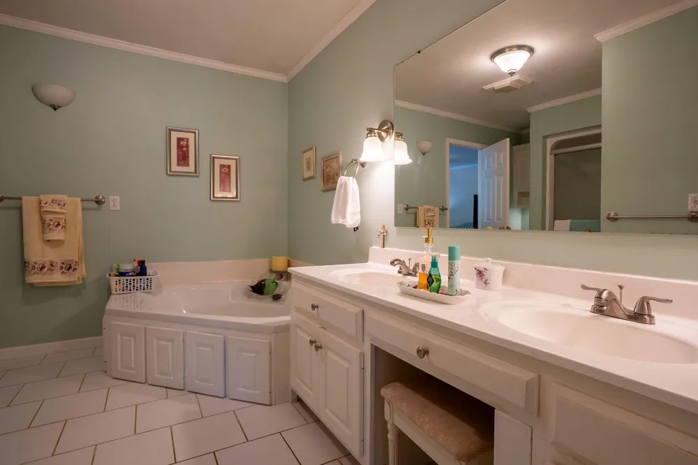 2526 County Road 194 Bryant, AL 35958