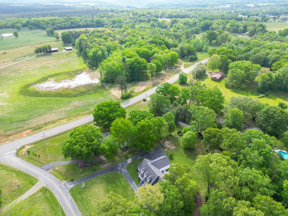 2526 County Road 194 Bryant, AL 35958