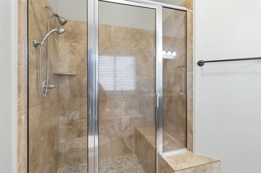 285 Hummingbird Way Martindale, TX 78655