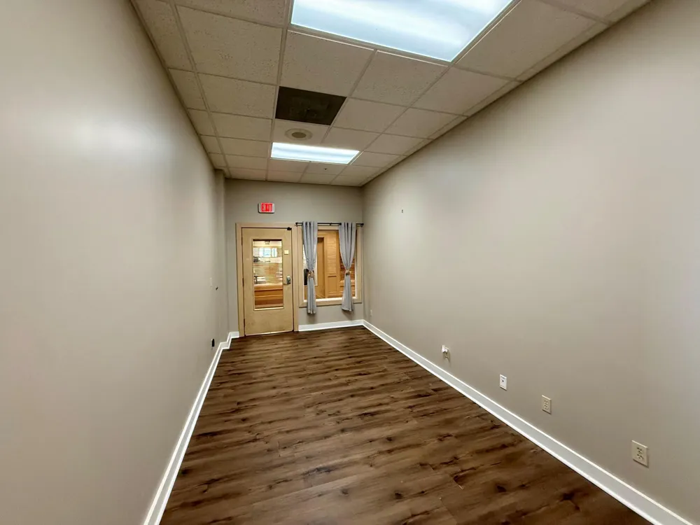 150 W Lincolnway #3003 Valparaiso, IN 46383
