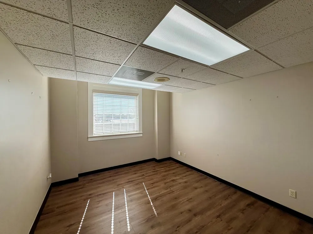 150 W Lincolnway #3003 Valparaiso, IN 46383