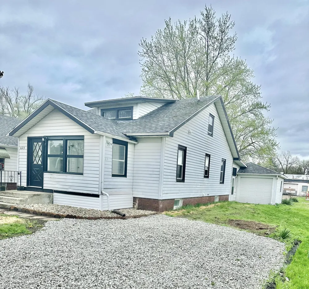 623 Carroll Avenue Michigan City, IN 46360