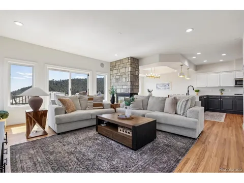 561 Ridgeside Drive