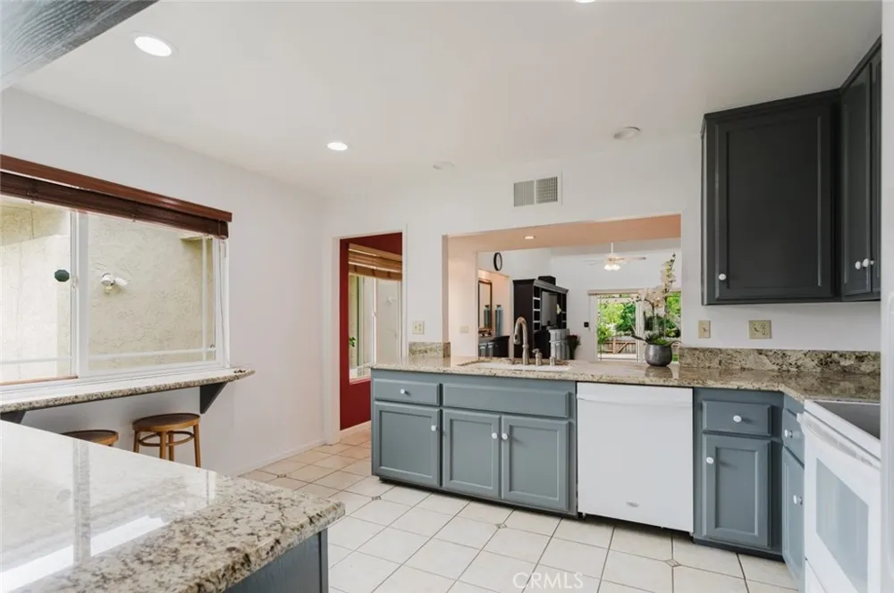 410 Champlain Drive Claremont, CA 91711