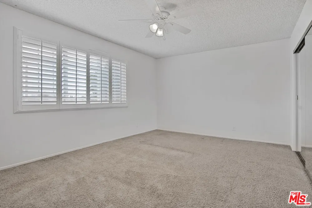 15513 S Tarrant Avenue Compton, CA 90220