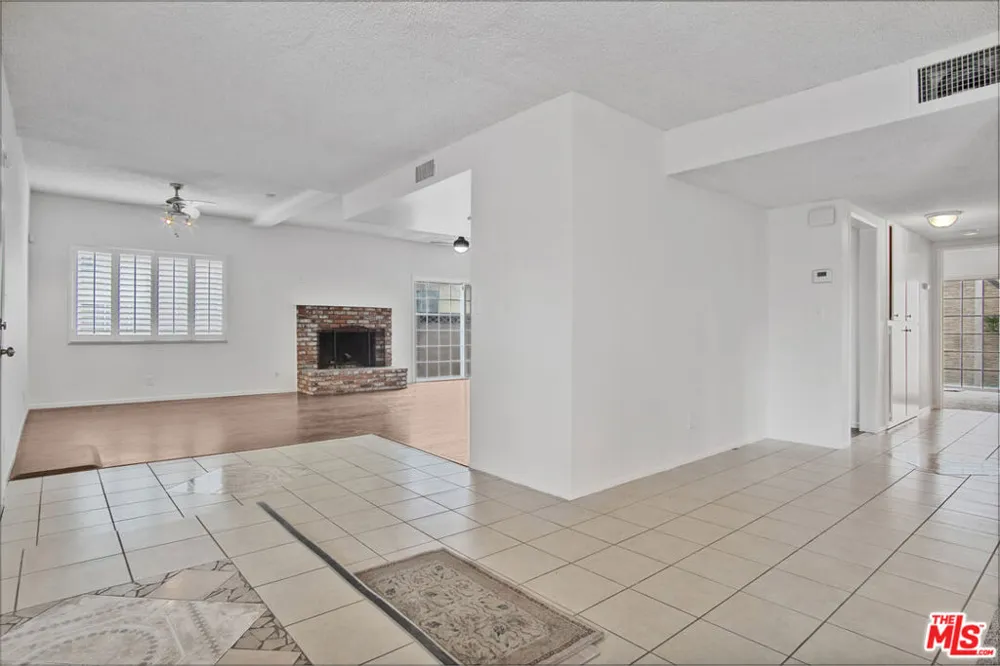15513 S Tarrant Avenue Compton, CA 90220