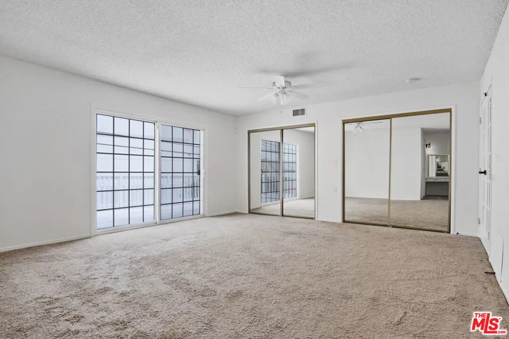 15513 S Tarrant Avenue Compton, CA 90220