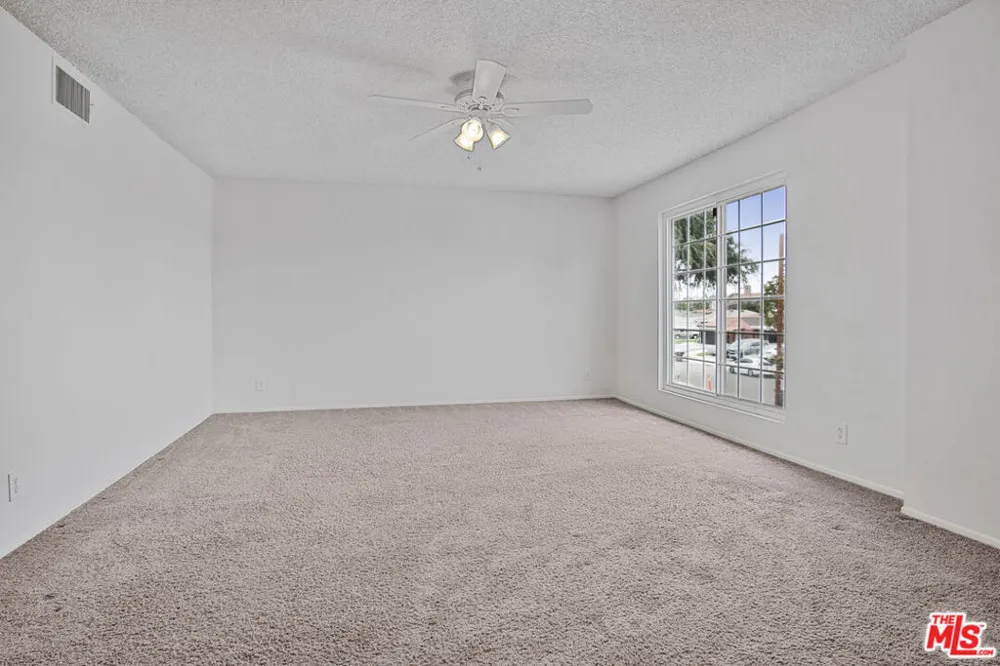 15513 S Tarrant Avenue Compton, CA 90220