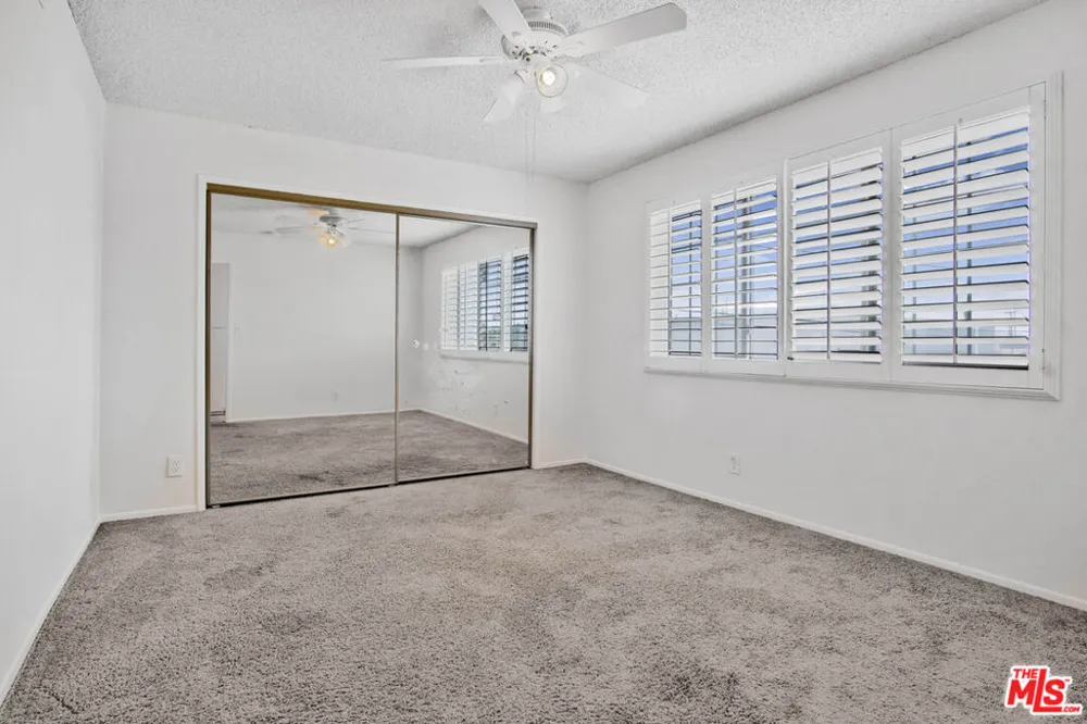 15513 S Tarrant Avenue Compton, CA 90220