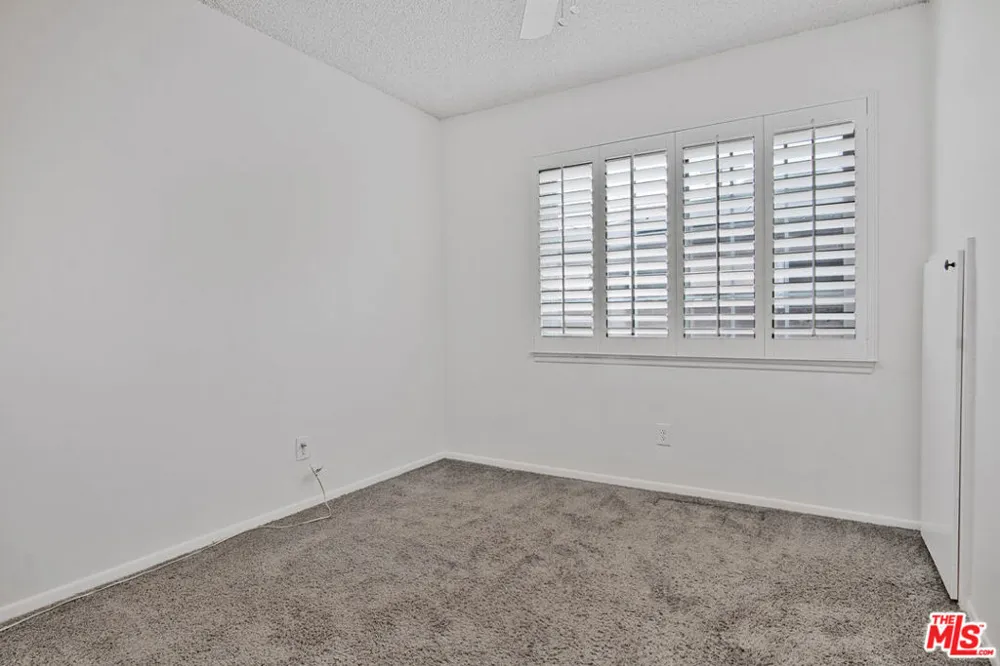 15513 S Tarrant Avenue Compton, CA 90220