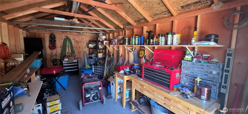 790 BONAPARTE LAKE RD Tonasket, WA 98855