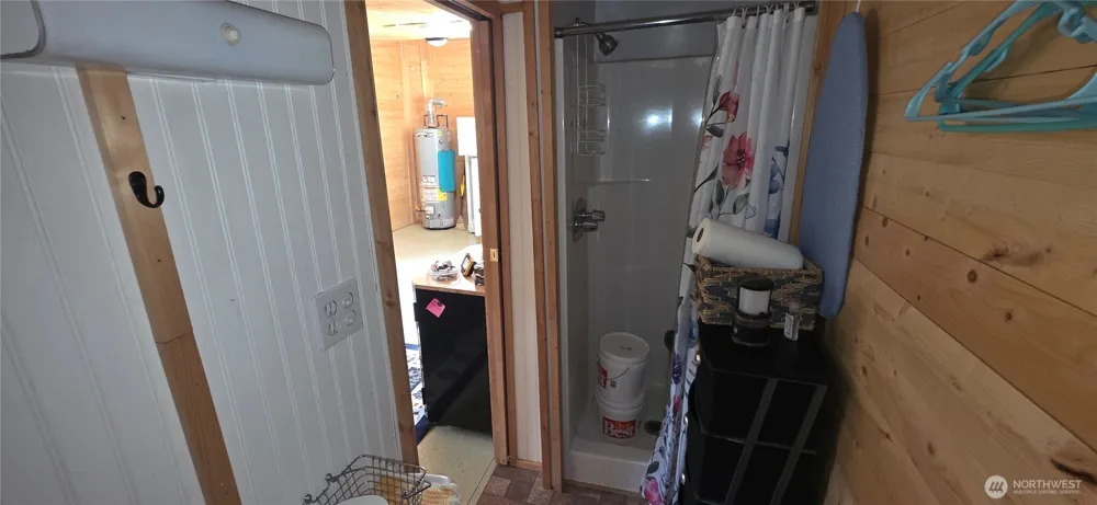 790 BONAPARTE LAKE RD Tonasket, WA 98855