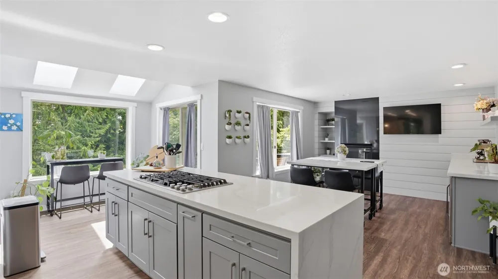 27520 46th Avenue S Auburn, WA 98001