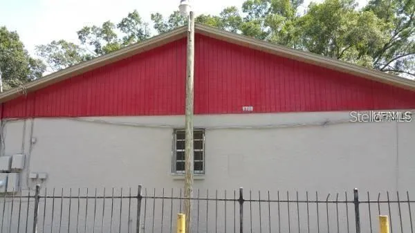 1709 E IDELL STREET #B Tampa, FL 33604