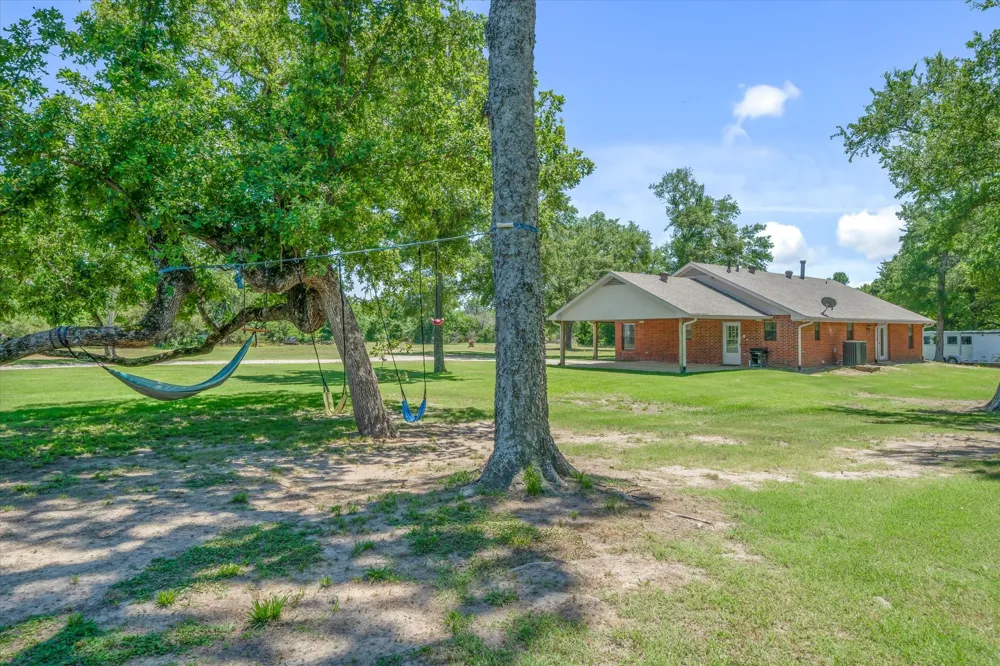 6663 CLEARWATER RANCH ROAD Wills Point, TX 75169