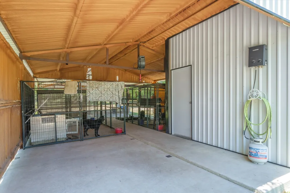 6663 CLEARWATER RANCH ROAD Wills Point, TX 75169