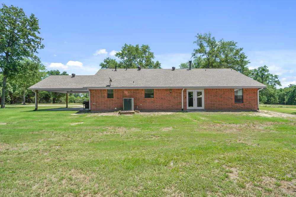 6663 CLEARWATER RANCH ROAD Wills Point, TX 75169