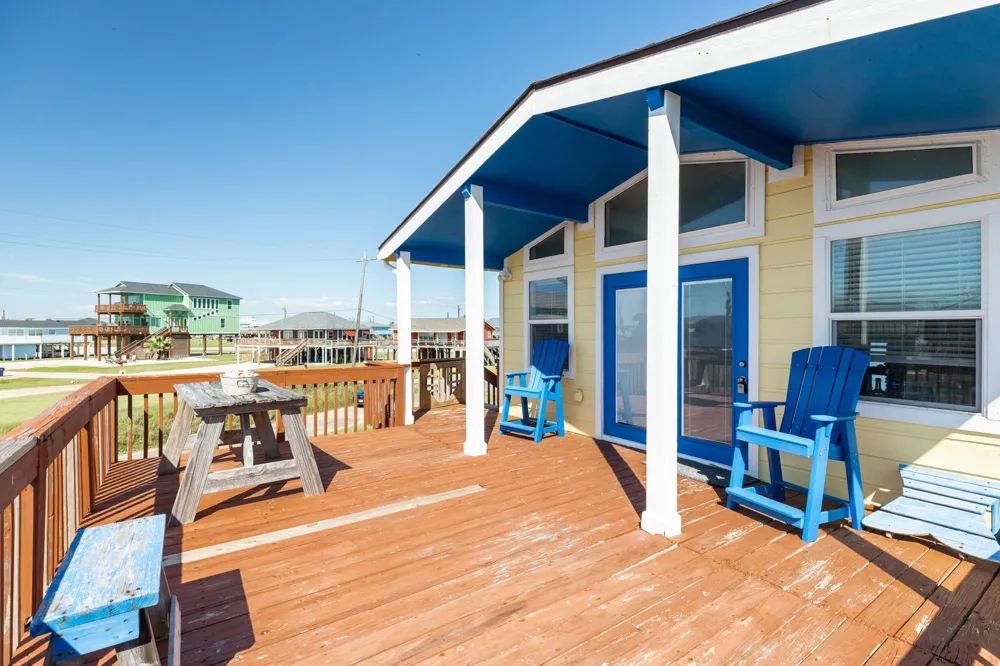 819 Sea Shell Drive Surfside Beach, TX 77541