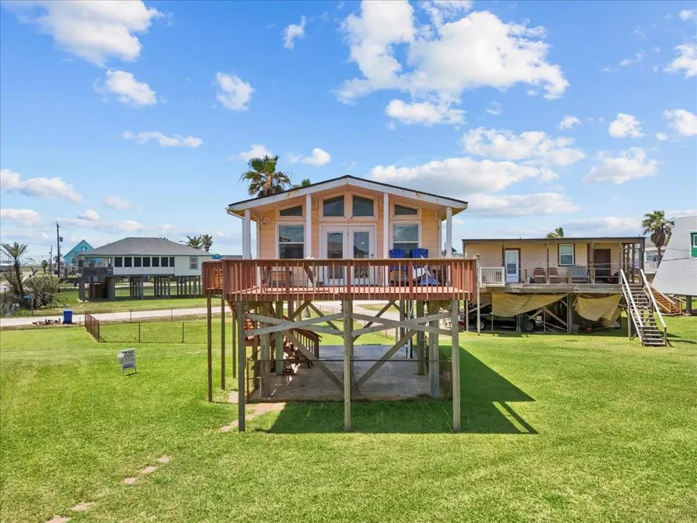 819 Sea Shell Drive Surfside Beach, TX 77541
