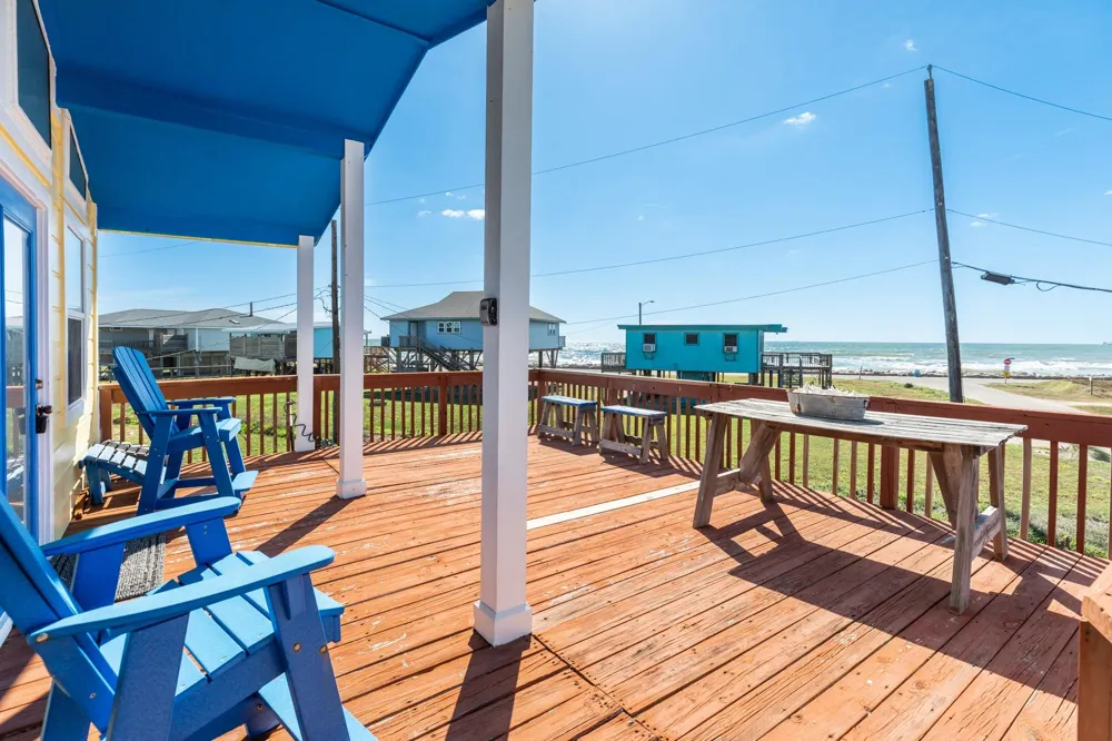 819 Sea Shell Drive Surfside Beach, TX 77541