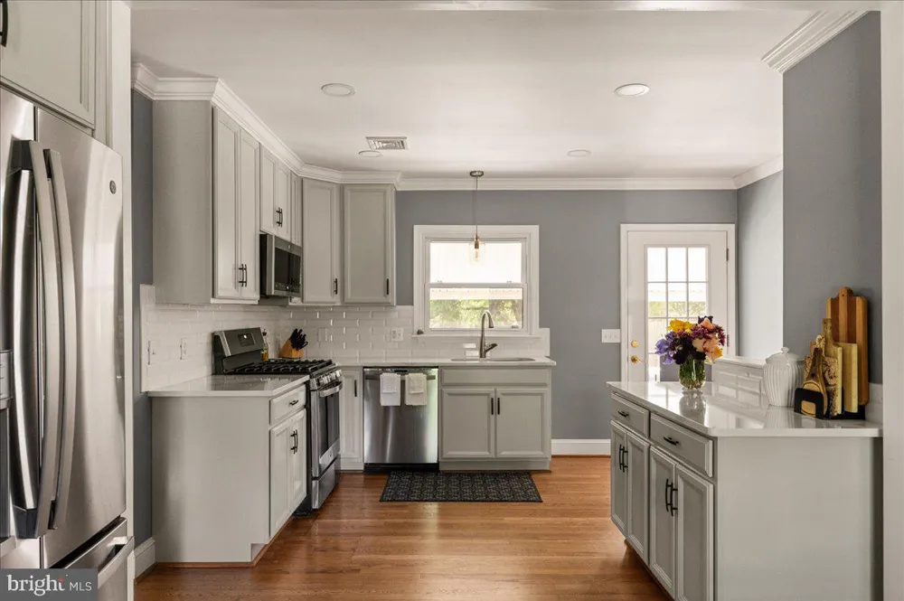 3545 COBBLER MOUNTAIN ROAD Delaplane, VA 20144