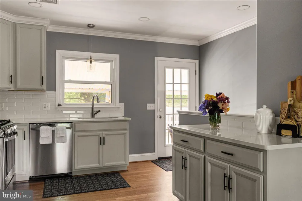 3545 COBBLER MOUNTAIN ROAD Delaplane, VA 20144
